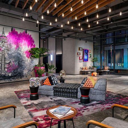 Hotel Moxy Bangkok Ratchaprasong Esterno foto