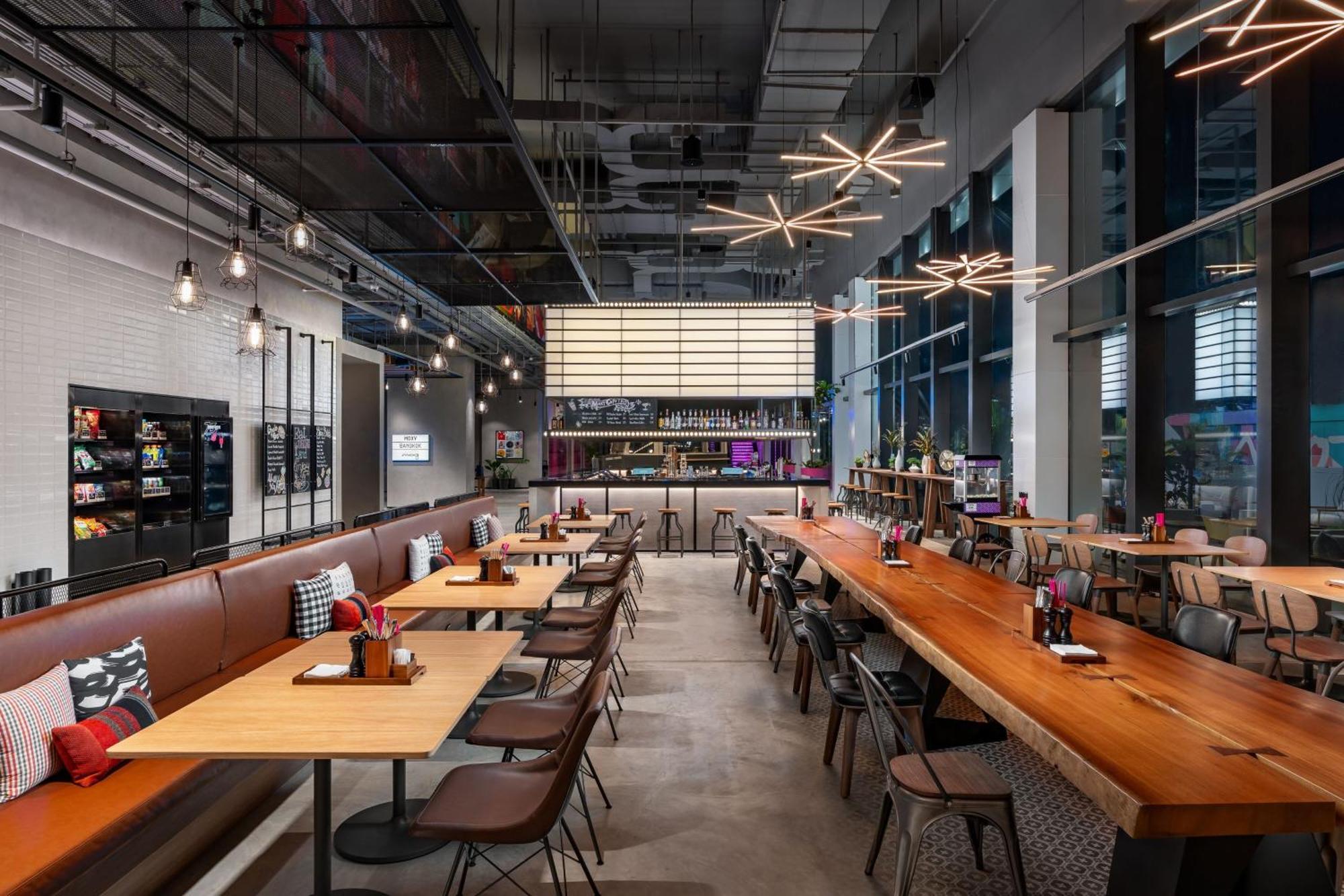 Hotel Moxy Bangkok Ratchaprasong Esterno foto