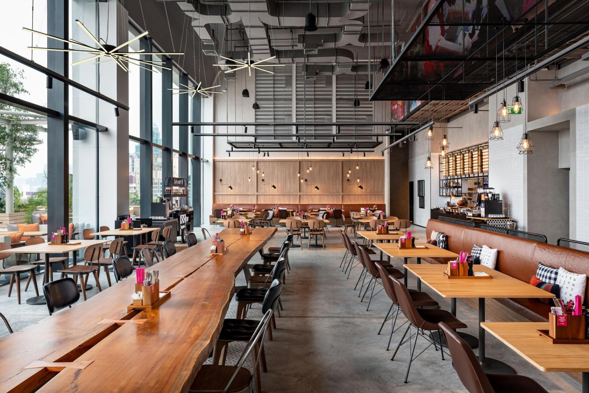 Hotel Moxy Bangkok Ratchaprasong Esterno foto