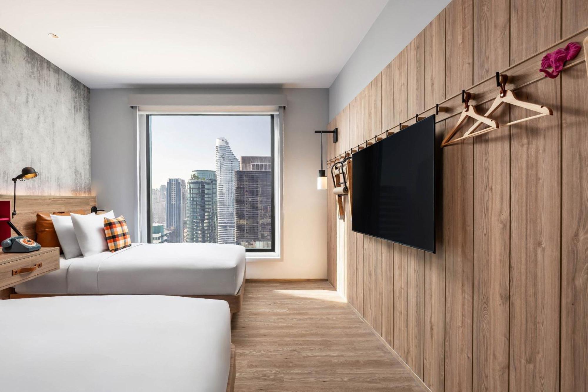 Hotel Moxy Bangkok Ratchaprasong Esterno foto